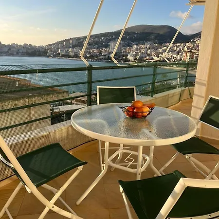 Stunning Two Bedrooms Steps From The Apartment Sarande